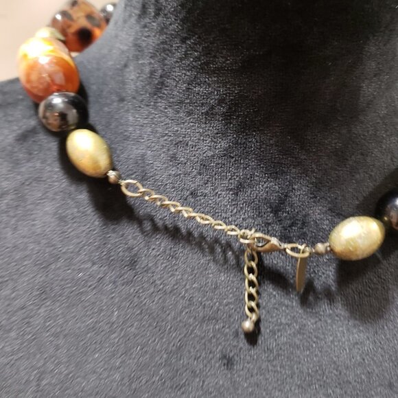 New York Womens Fashion Chunky Faux Baltic Amber Beaded Necklace with Lobster… - Picture 6 of 7